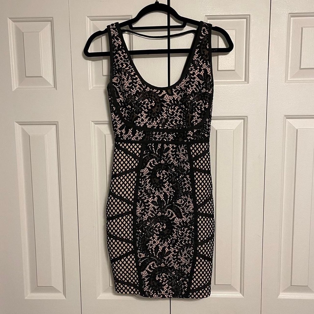 WOW COUTURE Black and Beige Lace Bodycon Dress